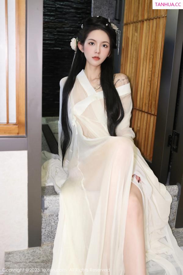   [XiuRen]高清写真图 2023.03.17 No.6430 乔一一 古装美腿第18张图片
